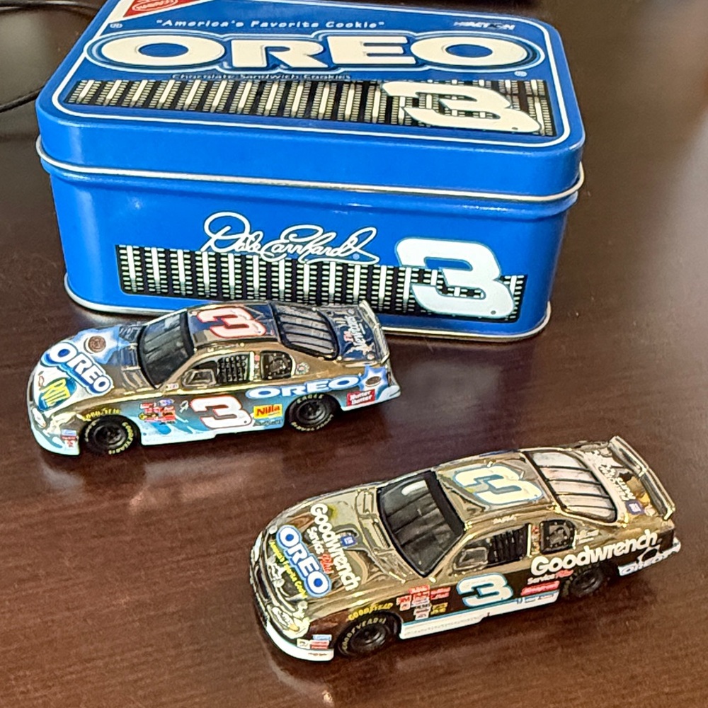 Dale Earnhardt/Dale Earnhardt Jr / OREO 1/64 scale car with Tin NIB